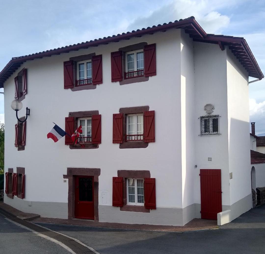Maison Bidegain Berria Ispoure エクステリア 写真